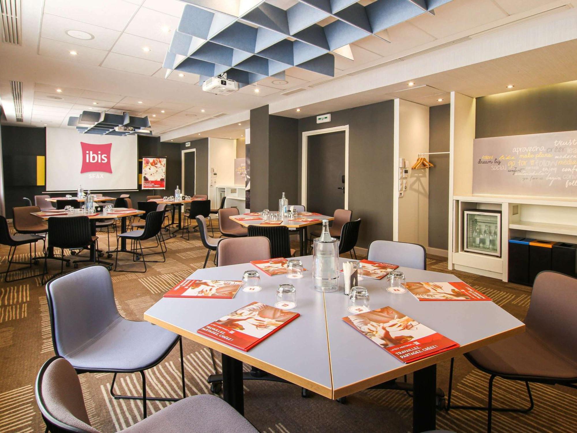 Ibis Sfax Hotell Exteriör bild